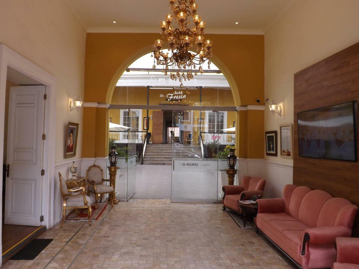 Hotel Colonial Trujillo Exteriör bild
